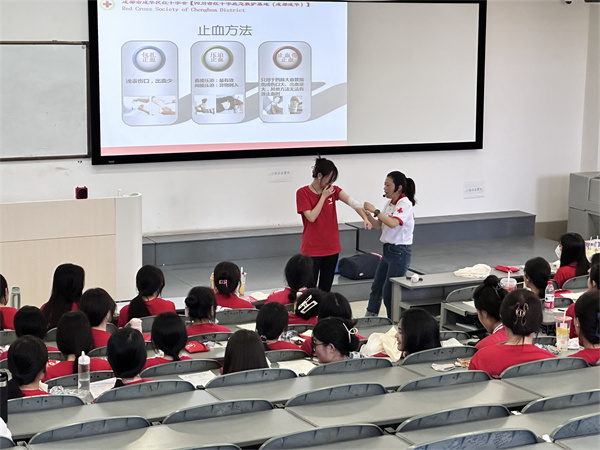 中国民用航空飞行学院1 (2).jpg